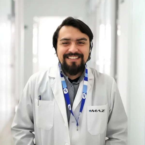 Dr. Sebastián Millán